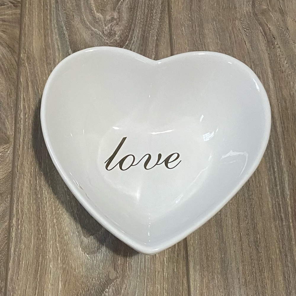 Studio Home White Heart Shaped Ceramic LOVE Trinket Bowl